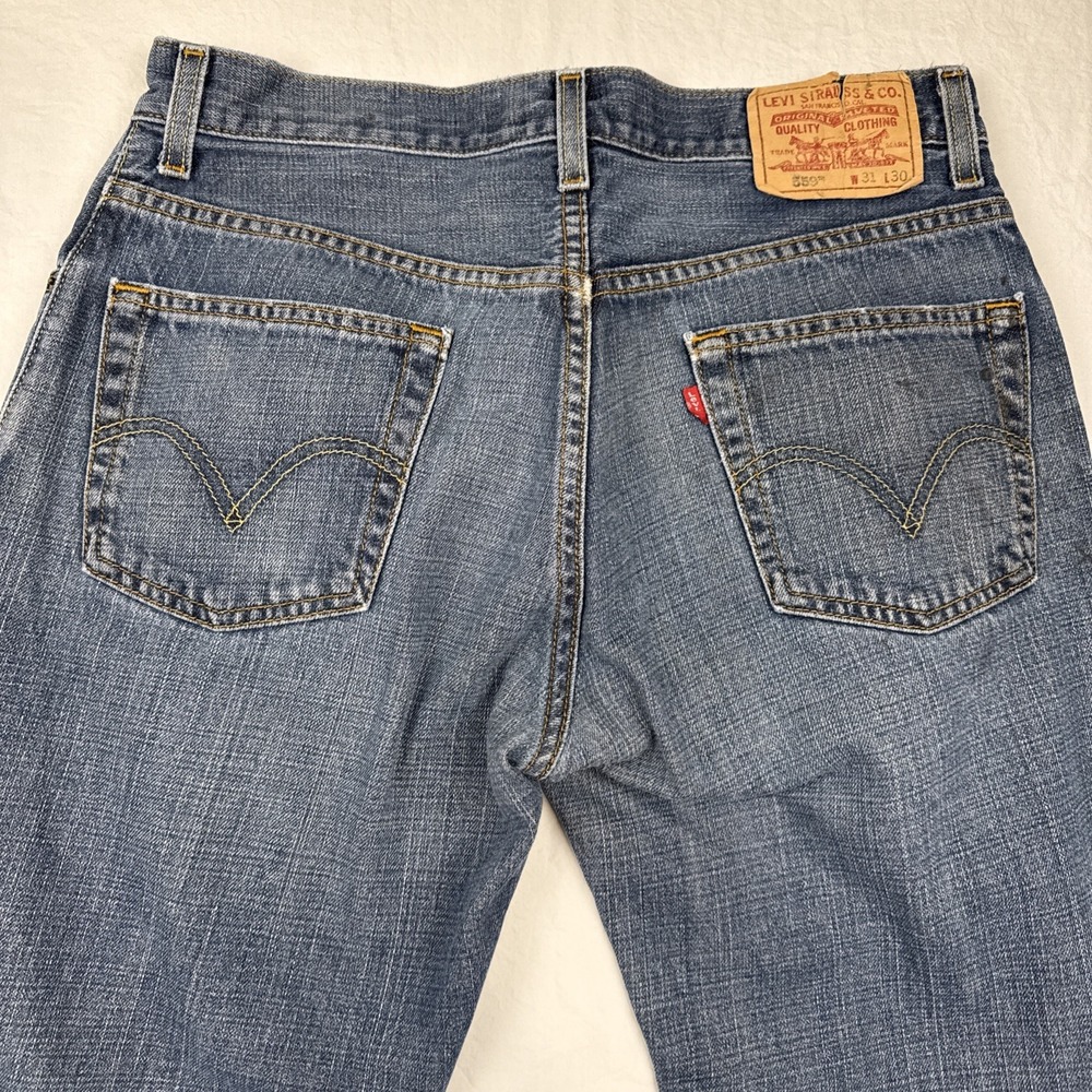 Levis 505 Regular Fit Mens Jeans 31x30 Blue Straight Leg Workwear (Stain)